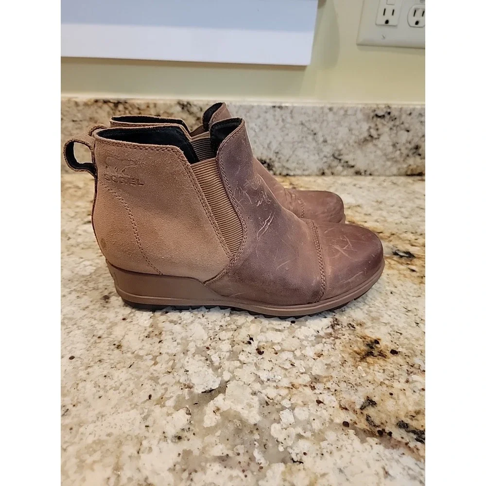 SOREL EVIE PULL ON ANKLE WOMEN BOOTIE SIZE 7.5 TAN DISTRESSED LEATHER
